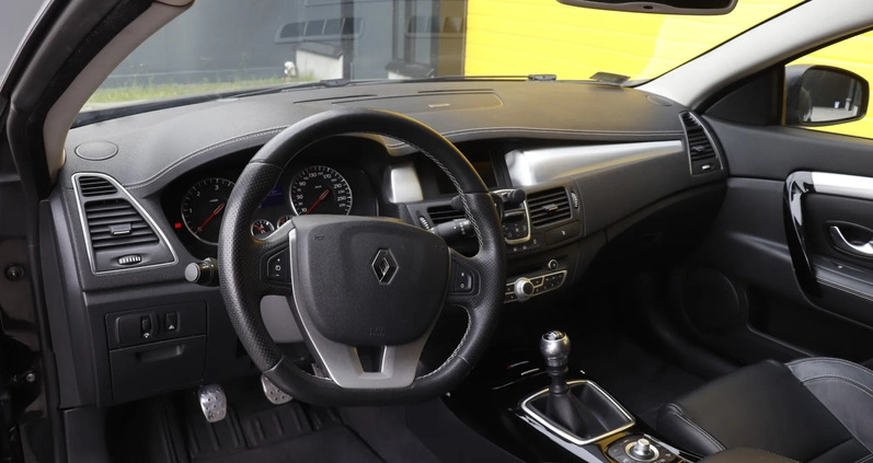 Renault Laguna cena 38750 przebieg: 271000, rok produkcji 2012 z Wieliczka małe 781